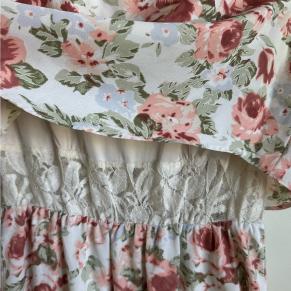 White Floral Mini Dress - Picture 4 of 5